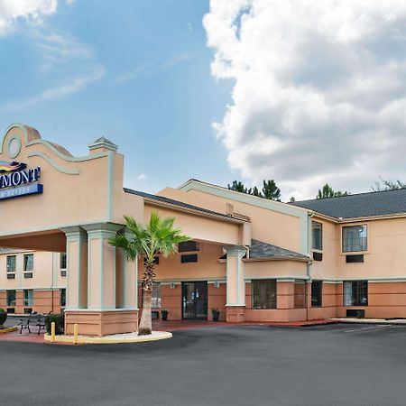 Baymont By Wyndham Hinesville Fort Stewart Area Dış mekan fotoğraf