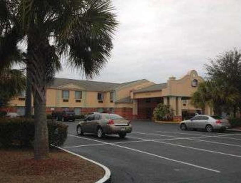 Baymont By Wyndham Hinesville Fort Stewart Area Dış mekan fotoğraf